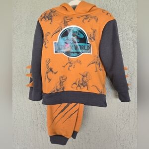 Jurassic World Size 3T Hooded sweatshirt set